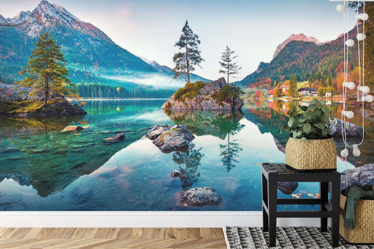 Fototapete Beautiful Autumn Scene Of Hintersee Lake. Colorful Morning View Of Bavarian Alps On The Austrian Border, Germany, Europe. Beauty Of Nature Concept Background.