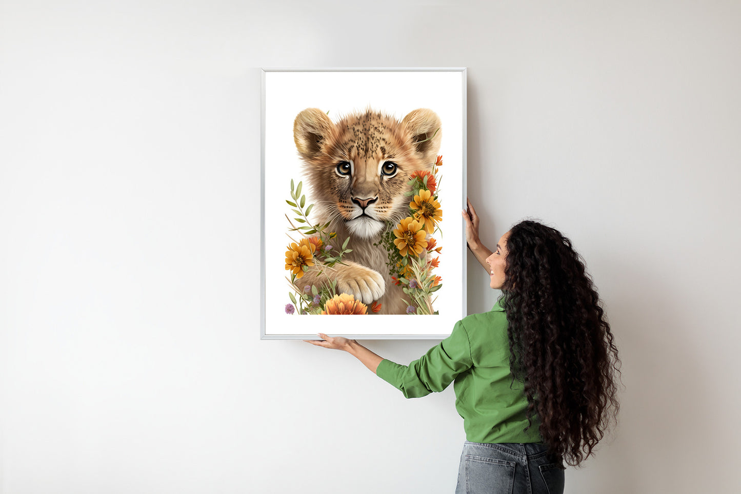 Poster Porträt Eines Löwenbabys In Blumen Rahmen Holz Mit Passepartout Farbe Natürlich