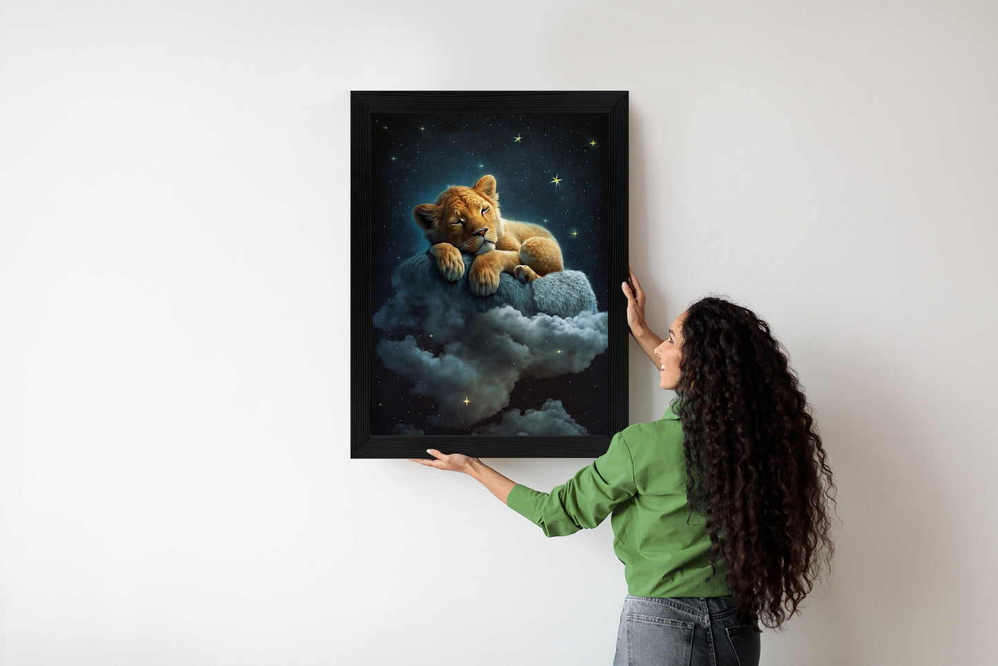 Poster Ein Löwe Schläft Auf Einer Wolke Rahmen Holz Mit Passepartout Farbe Natürlich