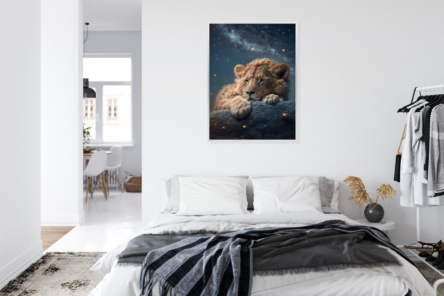 Poster Schlafender Löwe Und Nachthimmel Rahmen Holz Mit Passepartout Farbe Natürlich