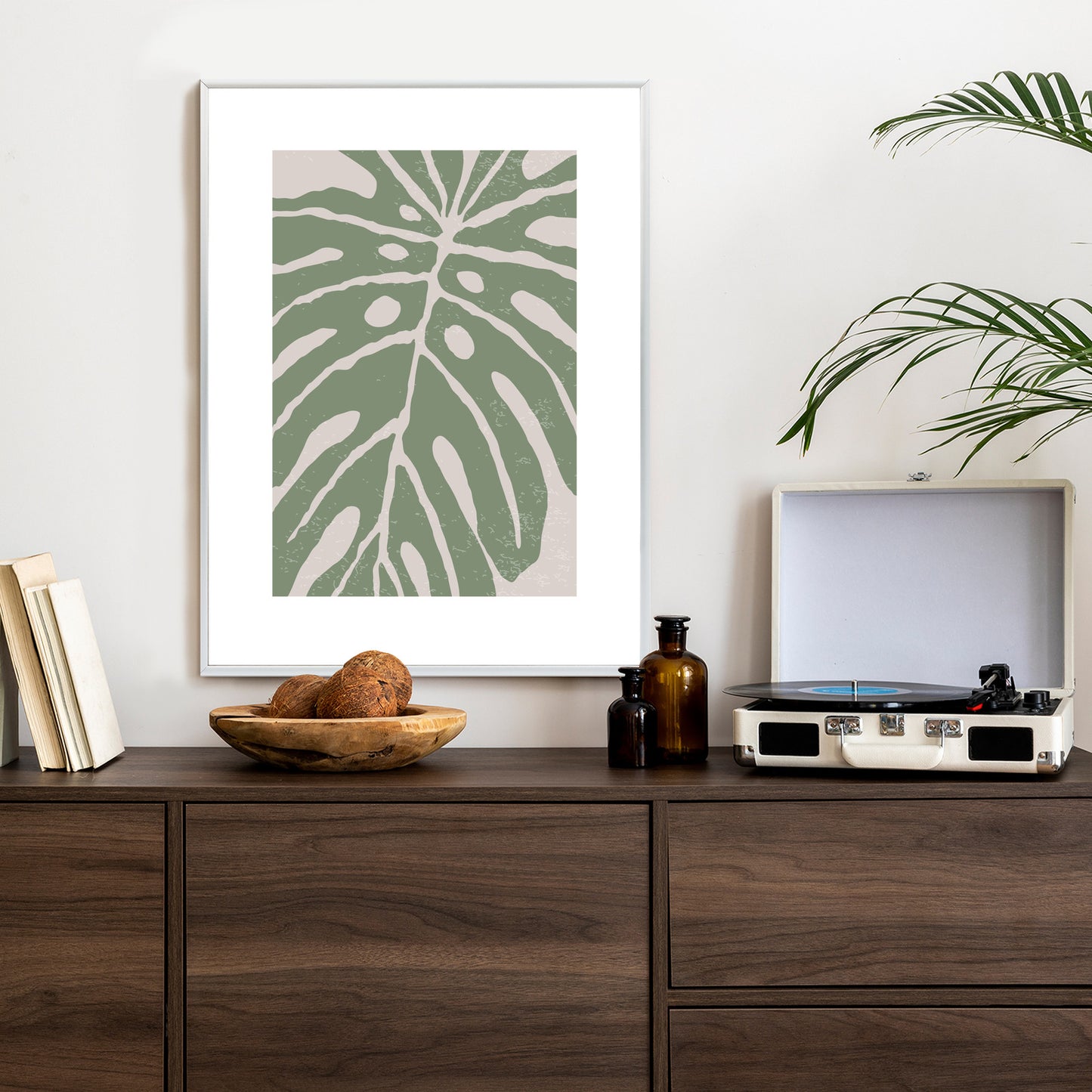 Poster Grünes Monstera-Blatt Rahmen Holz Mit Passepartout Farbe Natürlich