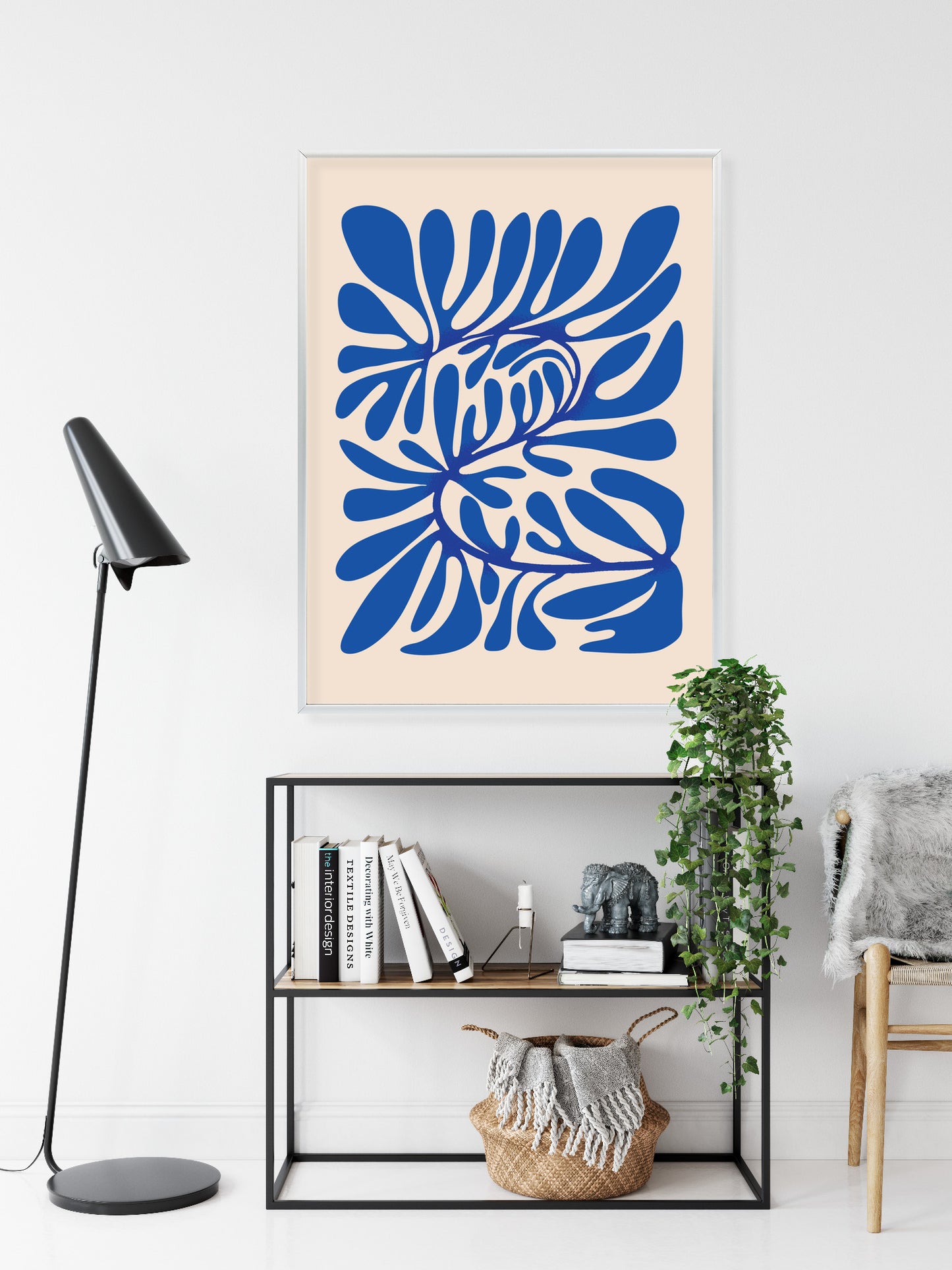 Poster Minimalistisches Blaues Pflanzenmuster Rahmen Holz Mit Passepartout Farbe Natürlich