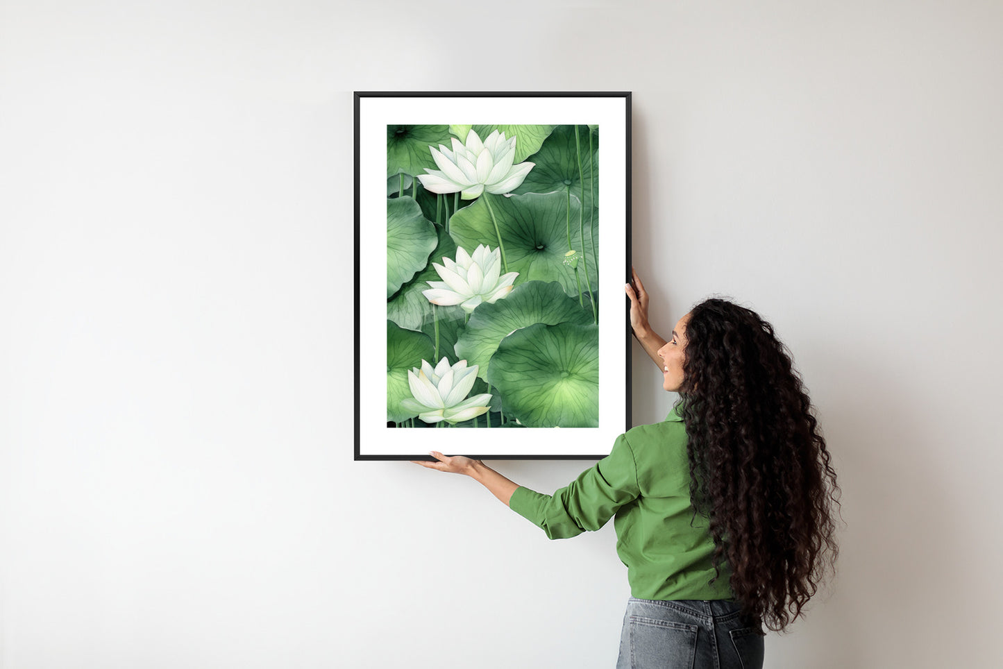 Poster Lotusblume Zwischen Grünen Blättern Rahmen Holz Mit Passepartout Farbe Natürlich