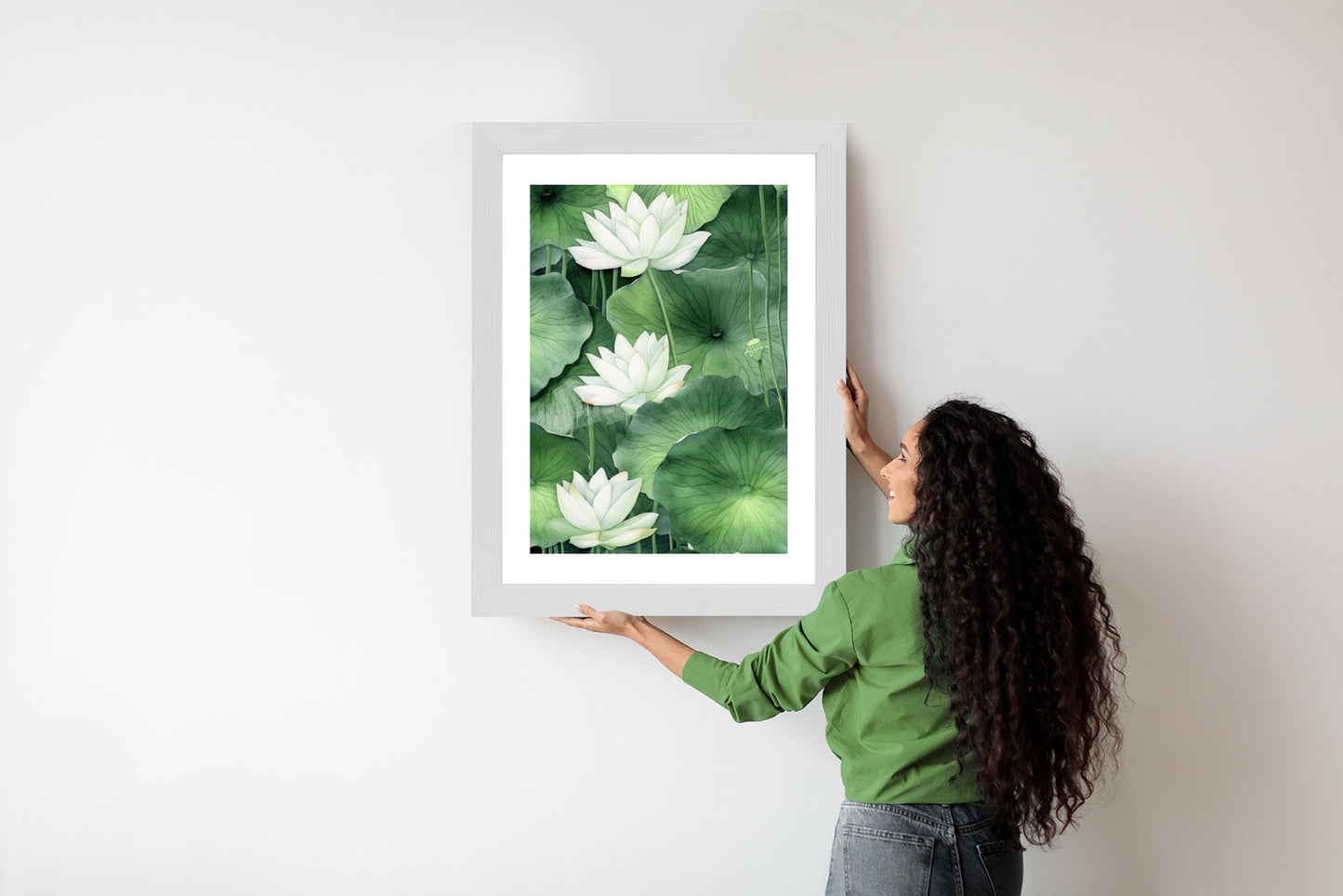 Poster Lotusblume Zwischen Grünen Blättern Rahmen Holz Mit Passepartout Farbe Natürlich