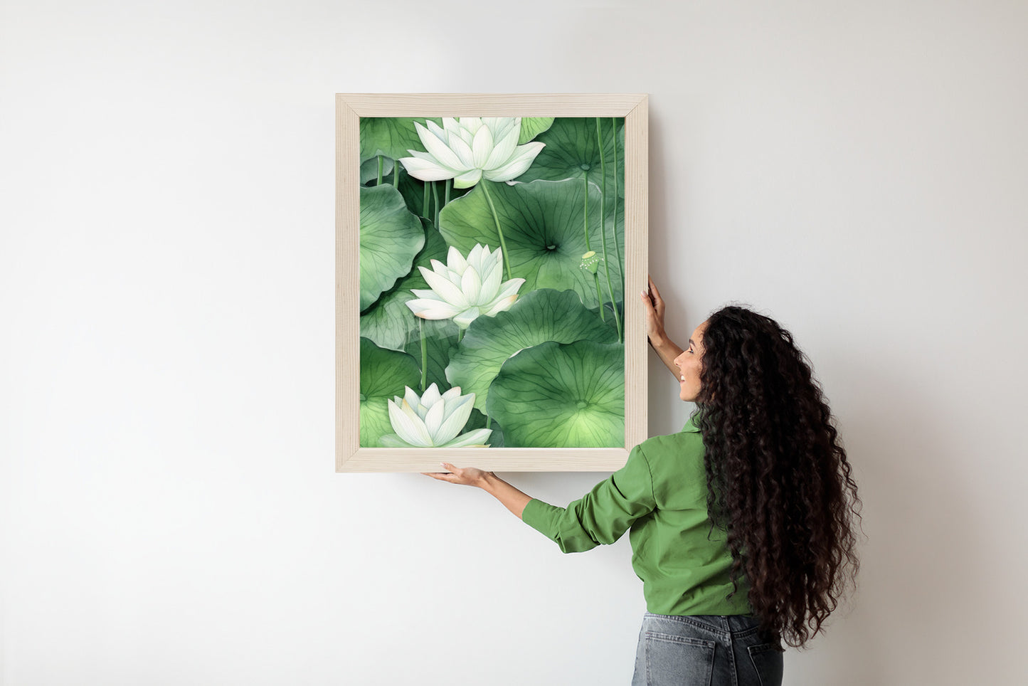 Poster Lotusblume Zwischen Grünen Blättern Rahmen Holz Mit Passepartout Farbe Natürlich