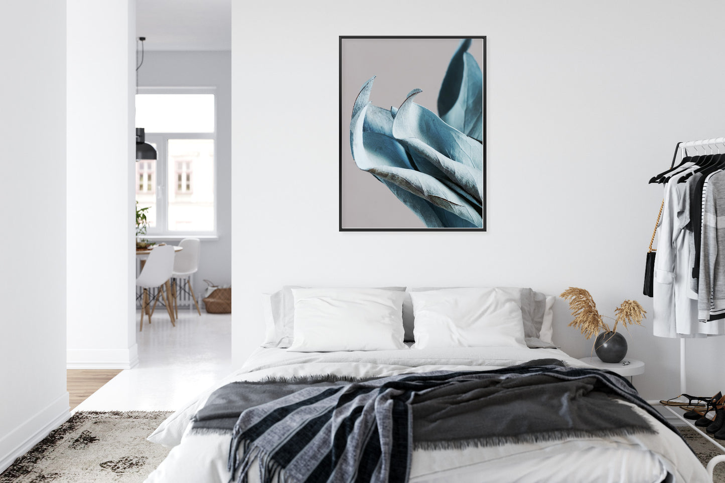Poster Blaue Blätter Auf Grauem Hintergrund