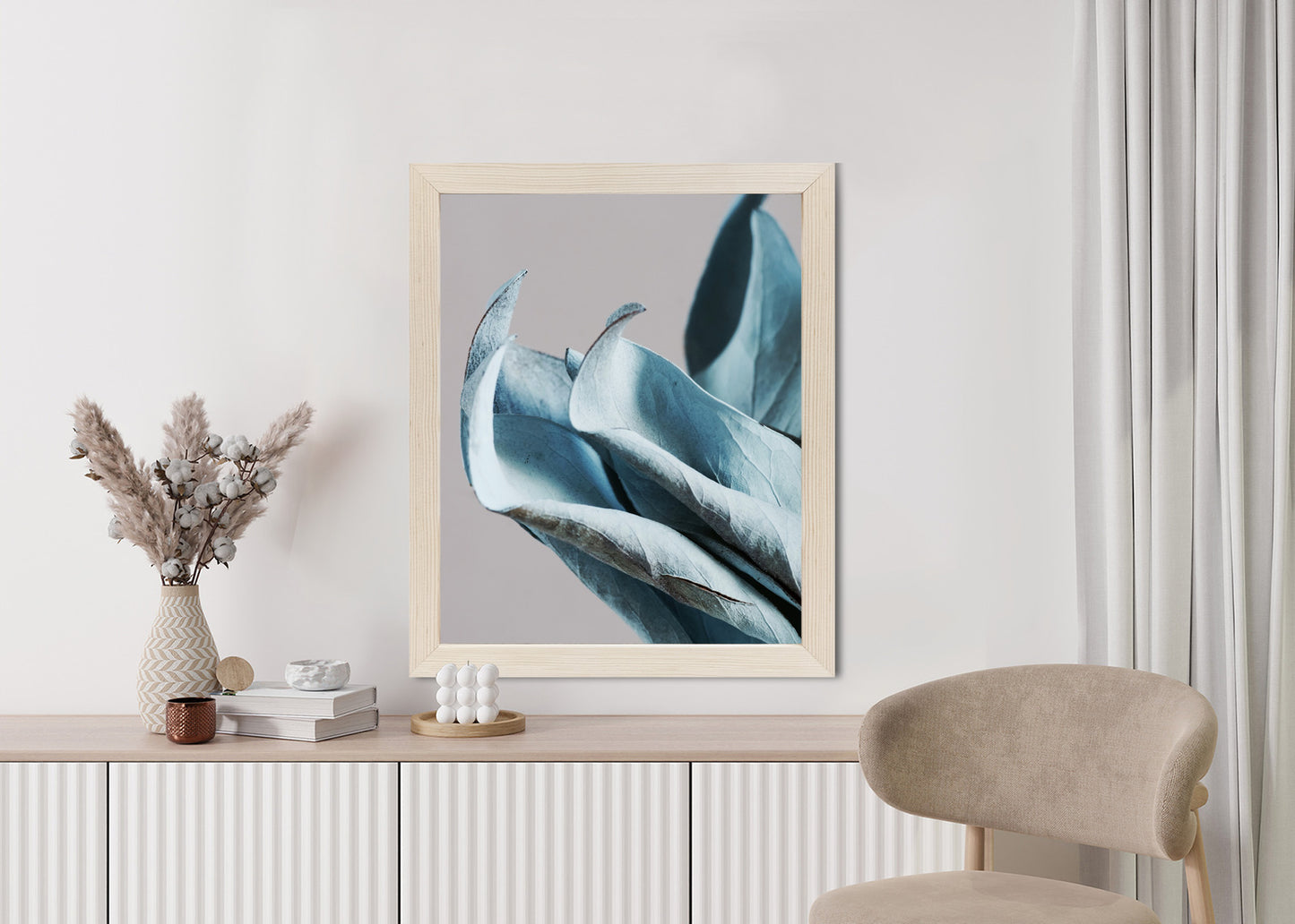 Poster Blaue Blätter Auf Grauem Hintergrund
