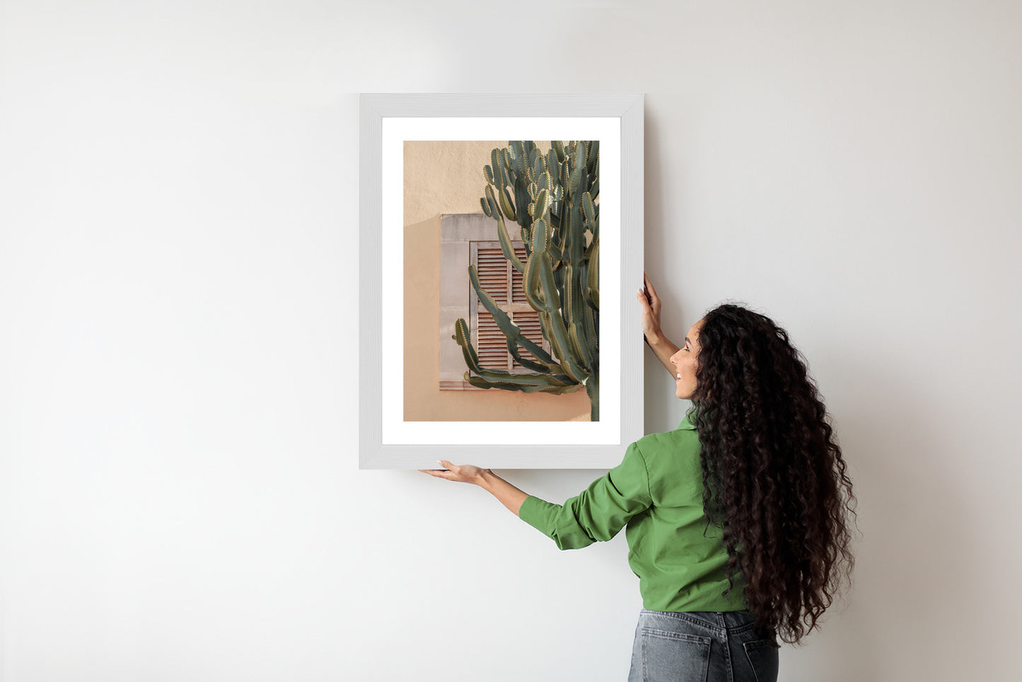 Poster Exotischer Kaktus Auf Orangefarbenem Hintergrund Rahmen Holz Mit Passepartout Farbe Natürlich