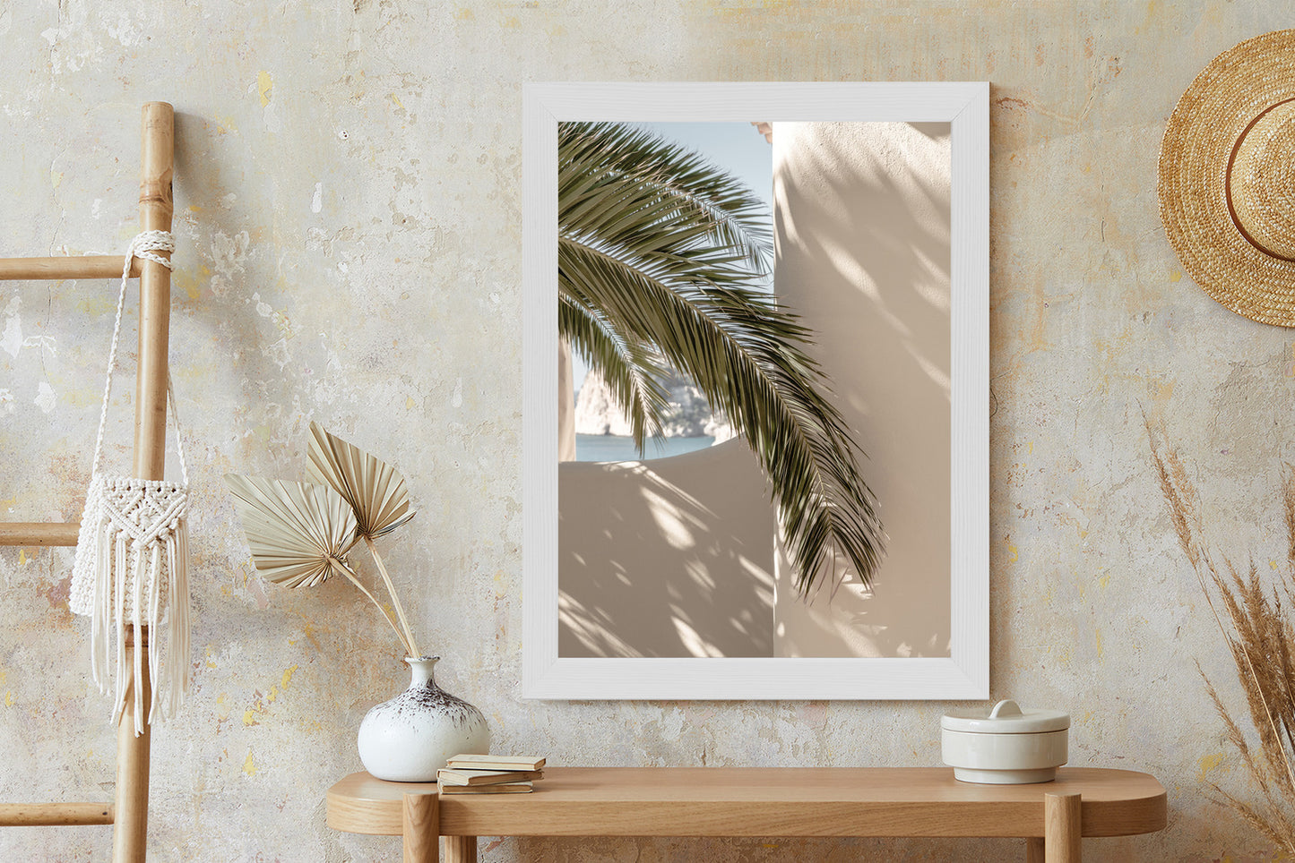 Poster Palmblätter Mit Schatten Auf Einer Beigen Wand Rahmen Holz Mit Passepartout Farbe Natürlich