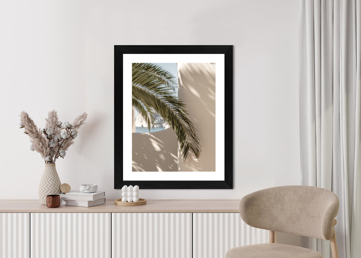 Poster Palmblätter Mit Schatten Auf Einer Beigen Wand Rahmen Holz Mit Passepartout Farbe Natürlich