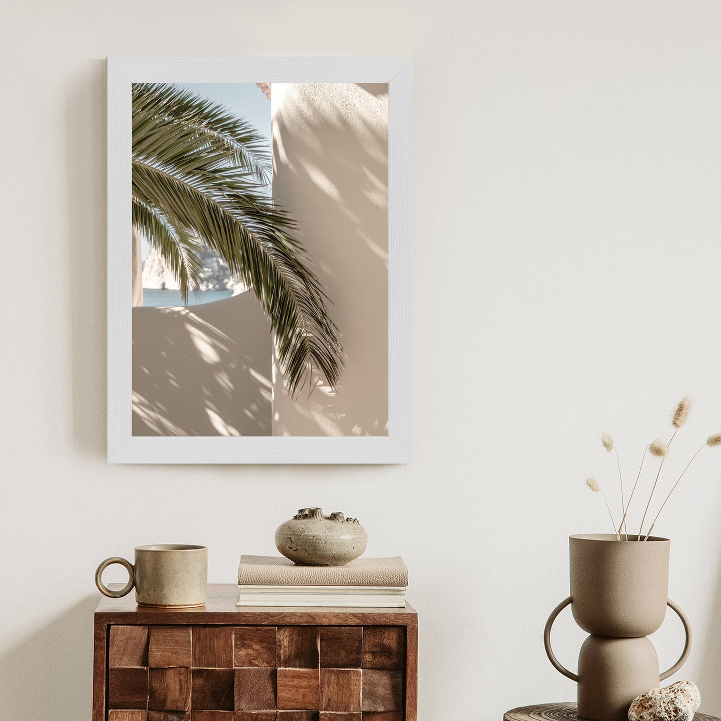 Poster Palmblätter Mit Schatten Auf Einer Beigen Wand Rahmen Holz Mit Passepartout Farbe Natürlich