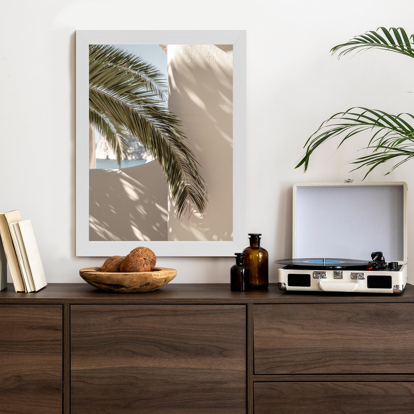 Poster Palmblätter Mit Schatten Auf Einer Beigen Wand Rahmen Holz Mit Passepartout Farbe Natürlich