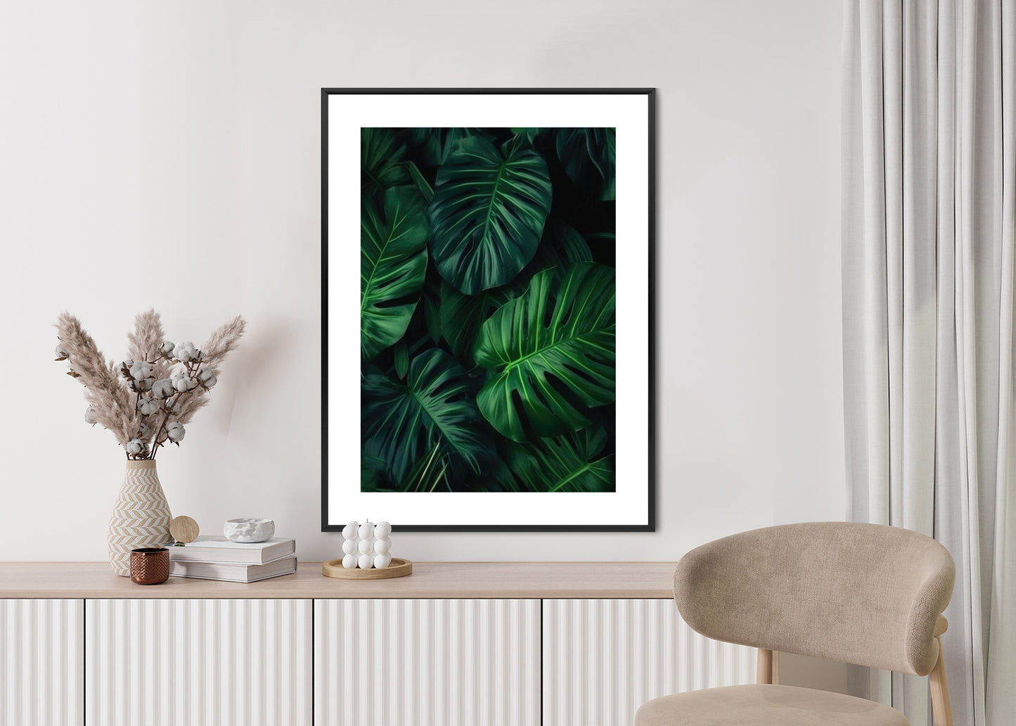 Poster Botanisches Muster Aus Dunkelgrünen Monstera-Blättern Rahmen Holz Mit Passepartout Farbe Natürlich