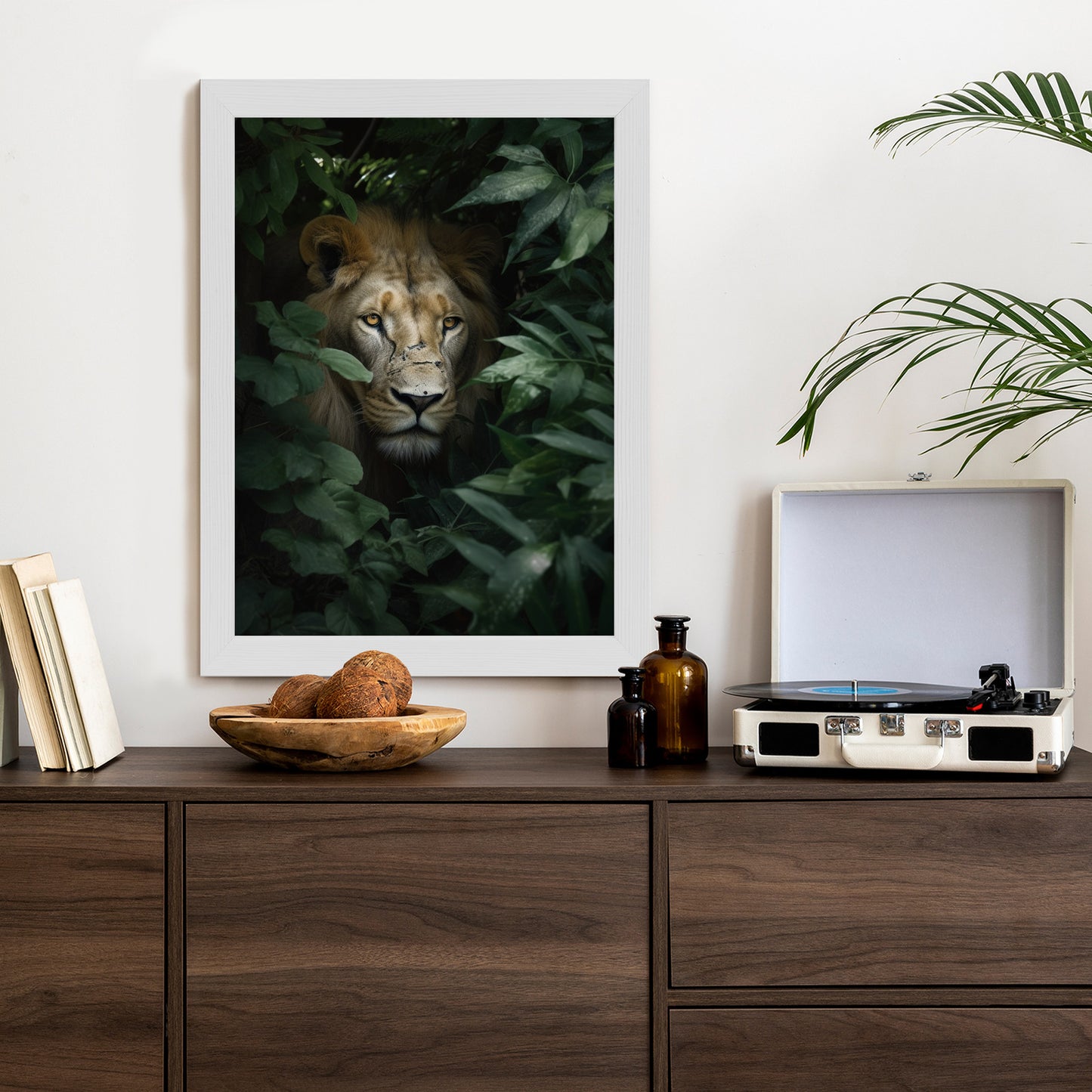 Poster Löwe Zwischen Grünen Blättern Im Dschungel