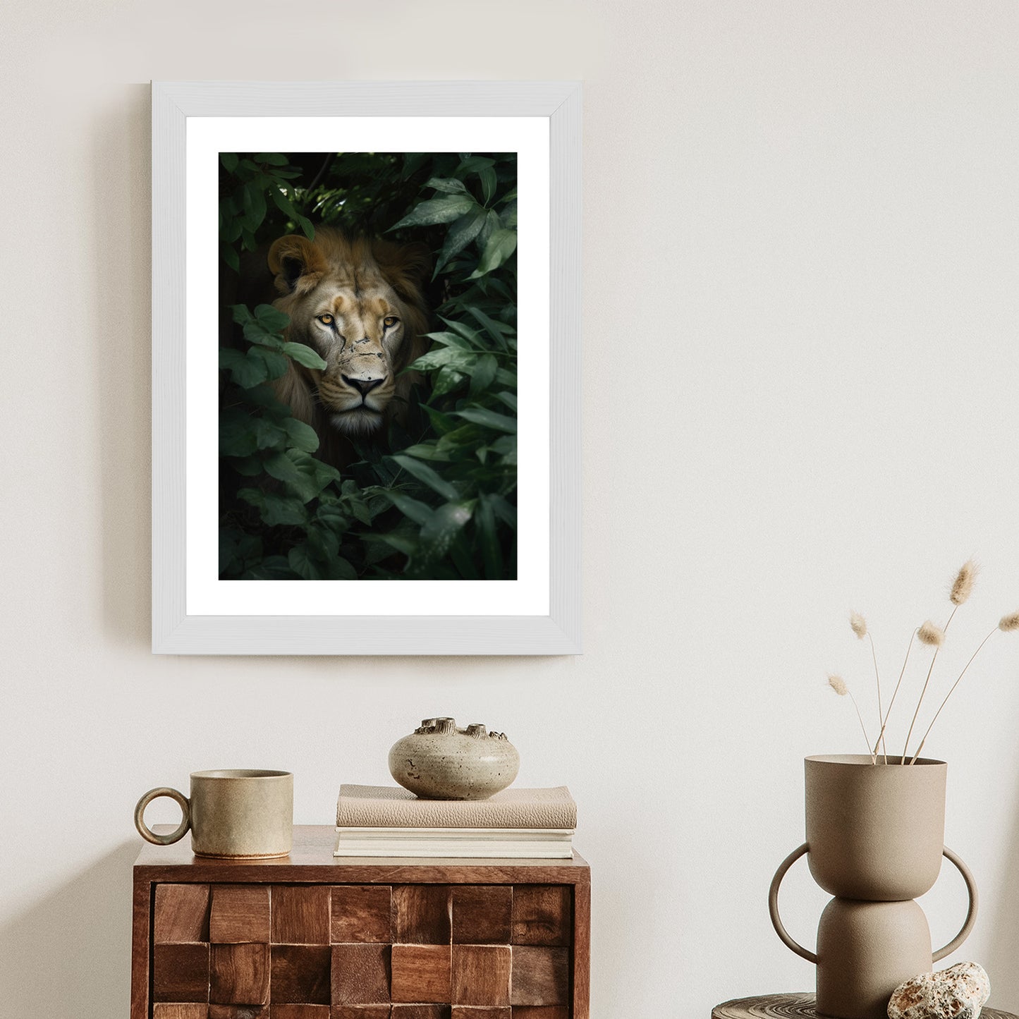 Poster Löwe Zwischen Grünen Blättern Im Dschungel
