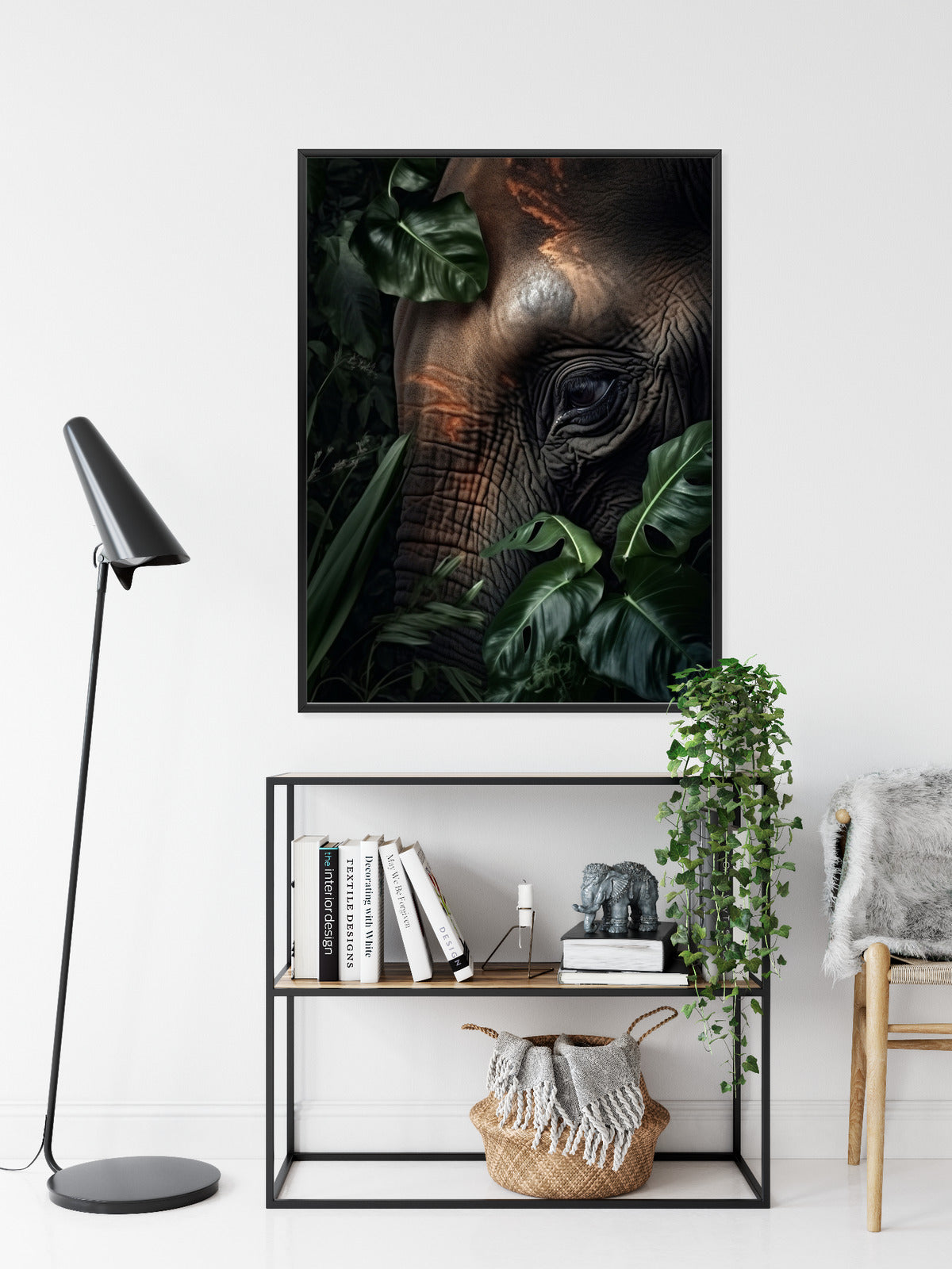 Poster Porträt Eines Elefanten Zwischen Tropischen Bäumen