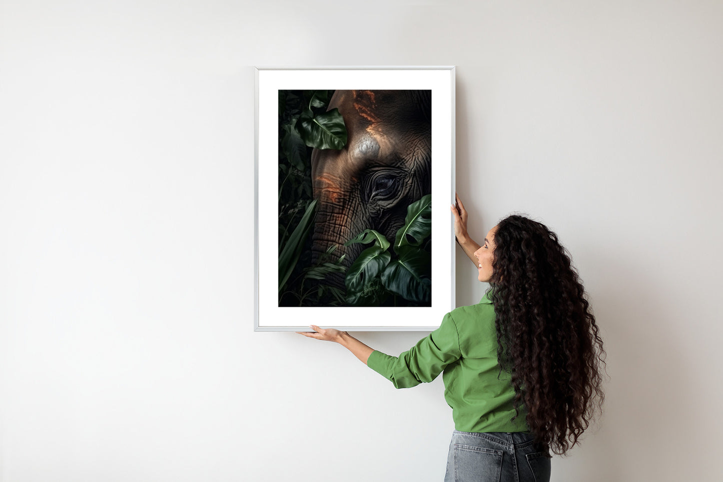 Poster Porträt Eines Elefanten Zwischen Tropischen Bäumen