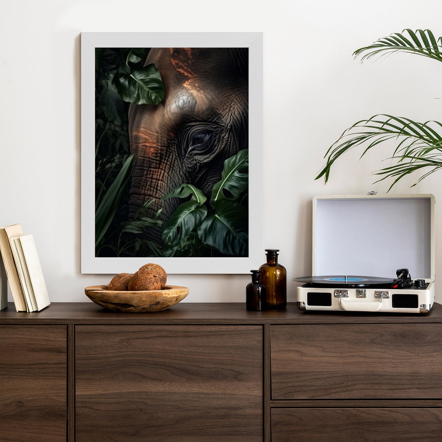 Poster Porträt Eines Elefanten Zwischen Tropischen Bäumen
