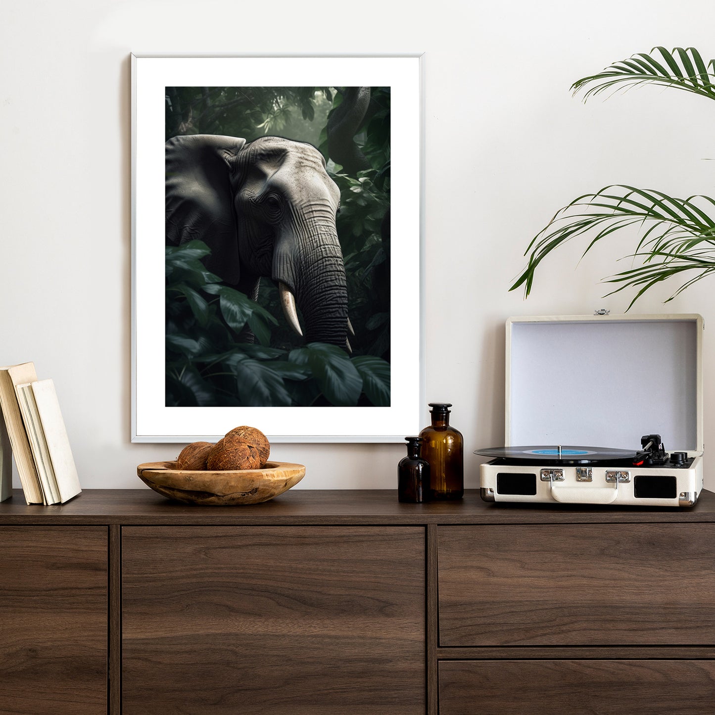 Poster Üppige Dschungelvegetation Und Ein Elefant Rahmen Holz Mit Passepartout Farbe Natürlich