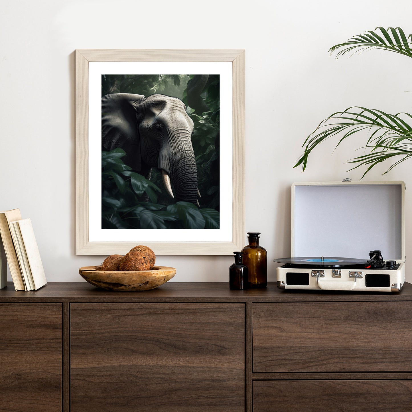 Poster Üppige Dschungelvegetation Und Ein Elefant Rahmen Holz Mit Passepartout Farbe Natürlich