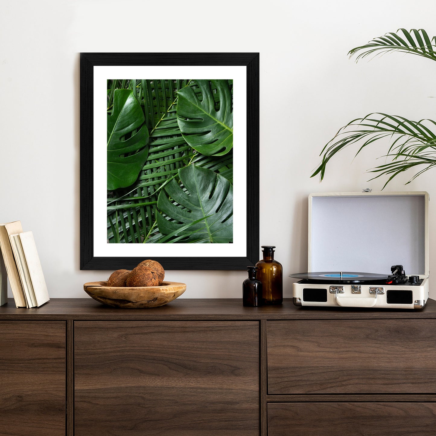Poster Grüne Monstera Und Palmblätter Rahmen Holz Mit Passepartout Farbe Natürlich
