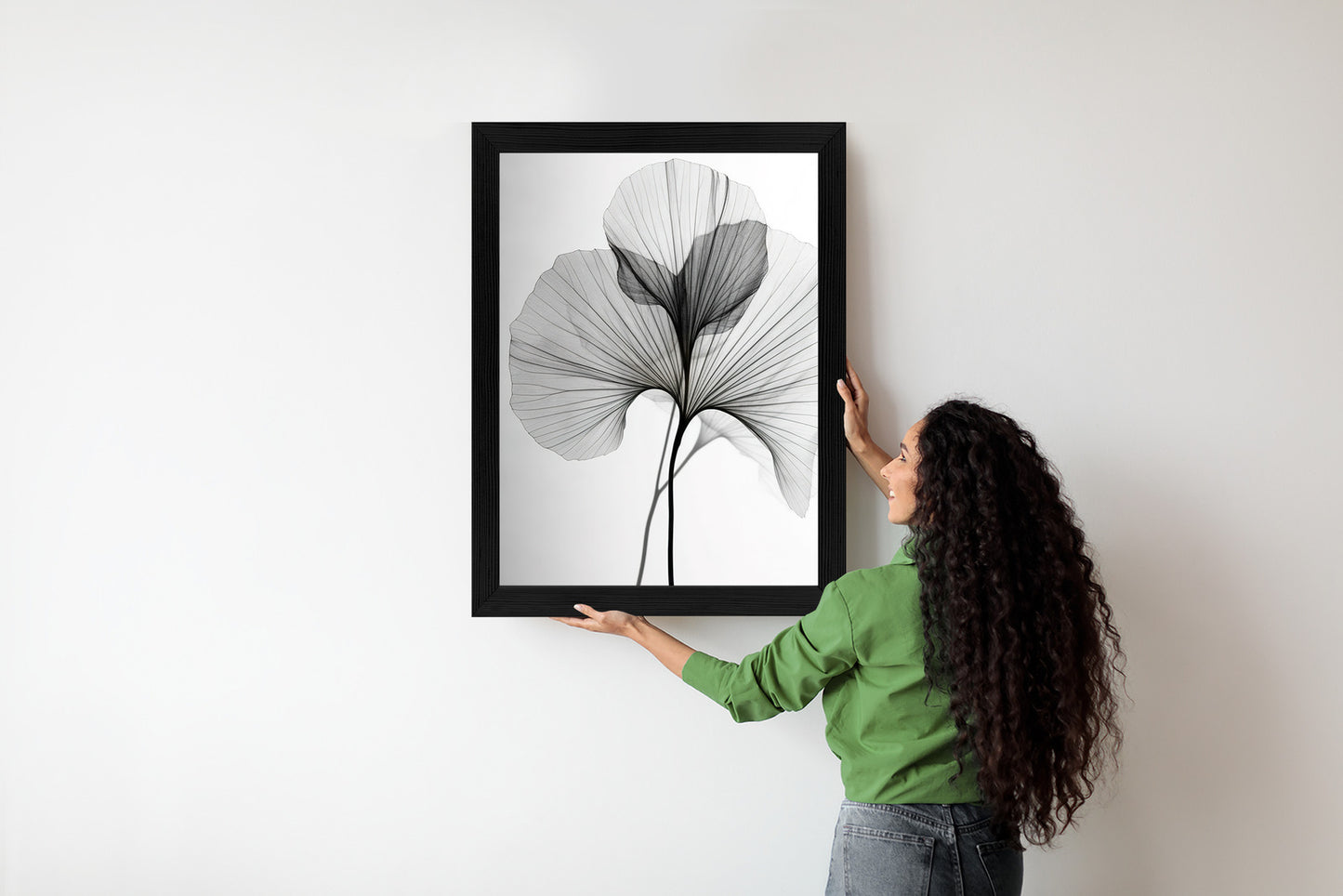 Poster Schwarze Ginkgoblätter Rahmen Hölzern Farbe Natürlich