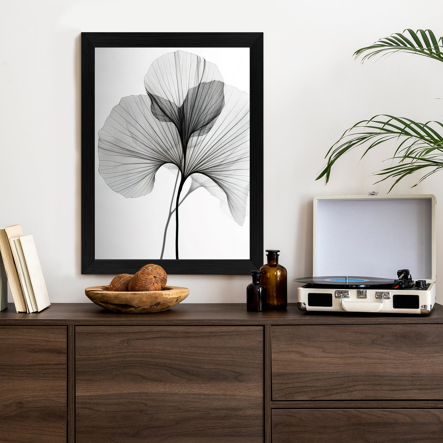 Poster Schwarze Ginkgoblätter Rahmen Hölzern Farbe Natürlich