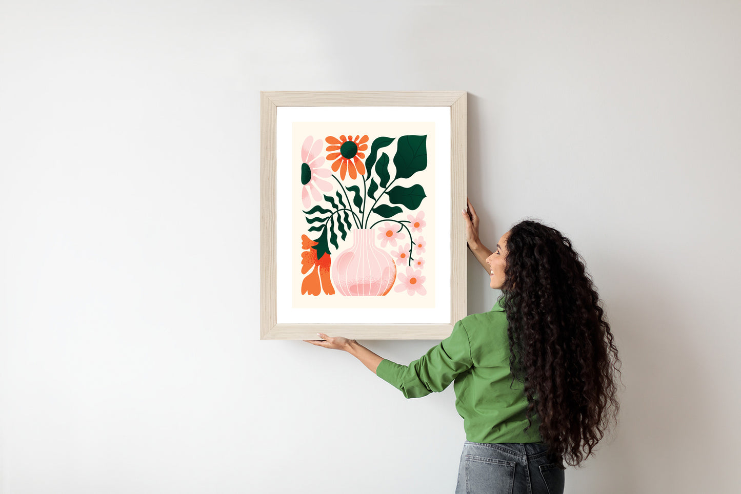 Poster Ein Blumenstrauß In Einer Rosa Vase Rahmen Holz Mit Passepartout Farbe Natürlich