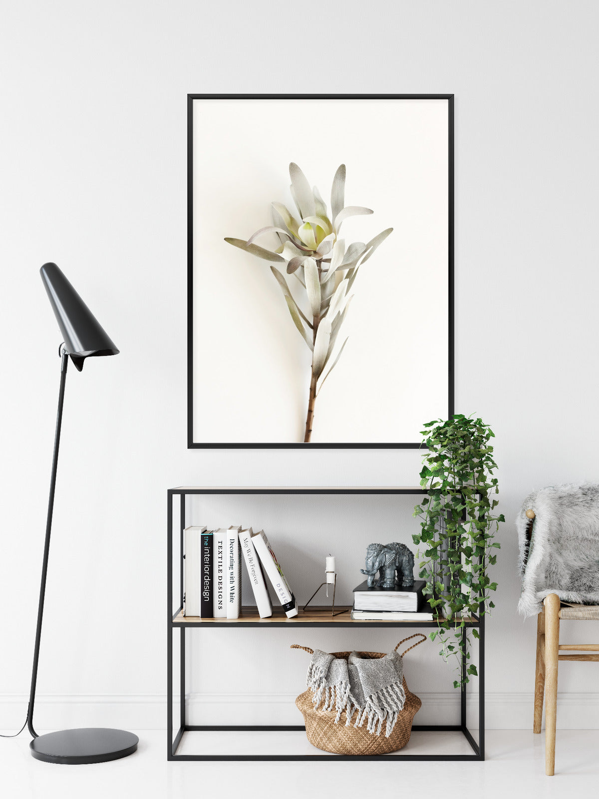 Poster Exotische Pflanze Auf Hellem Hintergrund Rahmen Holz Mit Passepartout Farbe Natürlich
