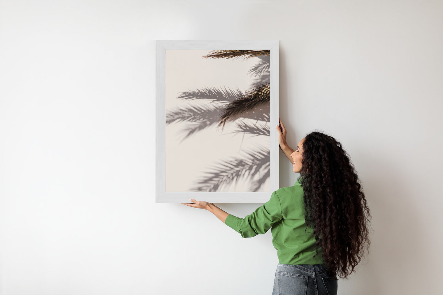 Poster Palmblätter Mit Schattenreflexion An Der Wand Rahmen Holz Mit Passepartout Farbe Natürlich