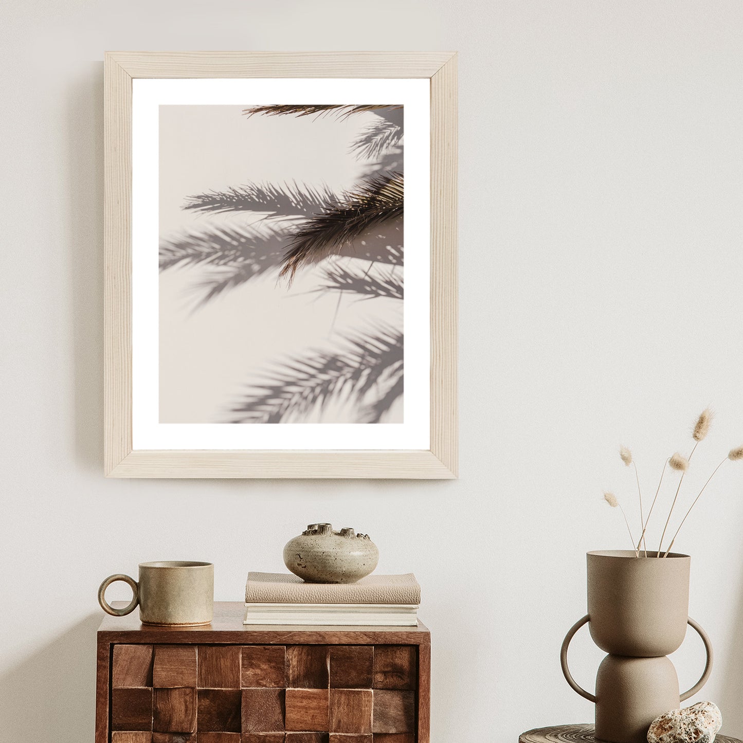 Poster Palmblätter Mit Schattenreflexion An Der Wand Rahmen Holz Mit Passepartout Farbe Natürlich
