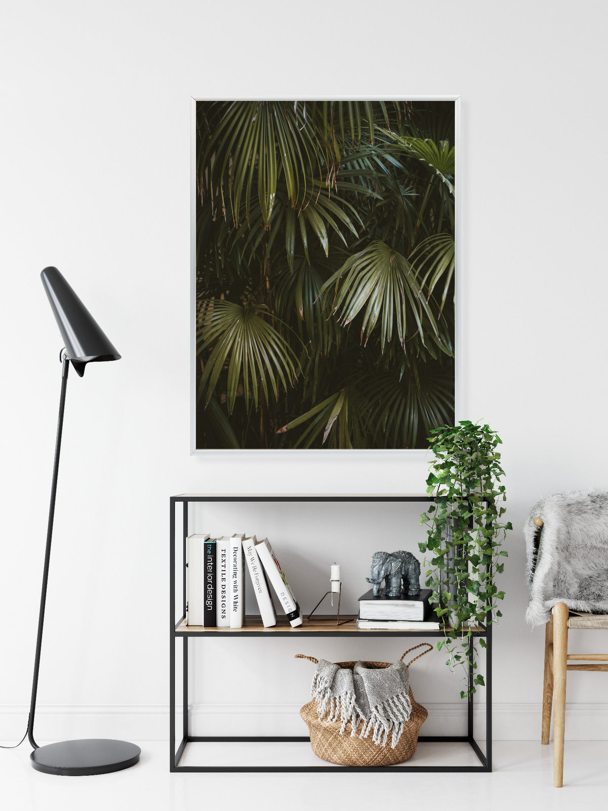 Poster Dunkelgrüne Palmblätter Rahmen Holz Mit Passepartout Farbe Natürlich