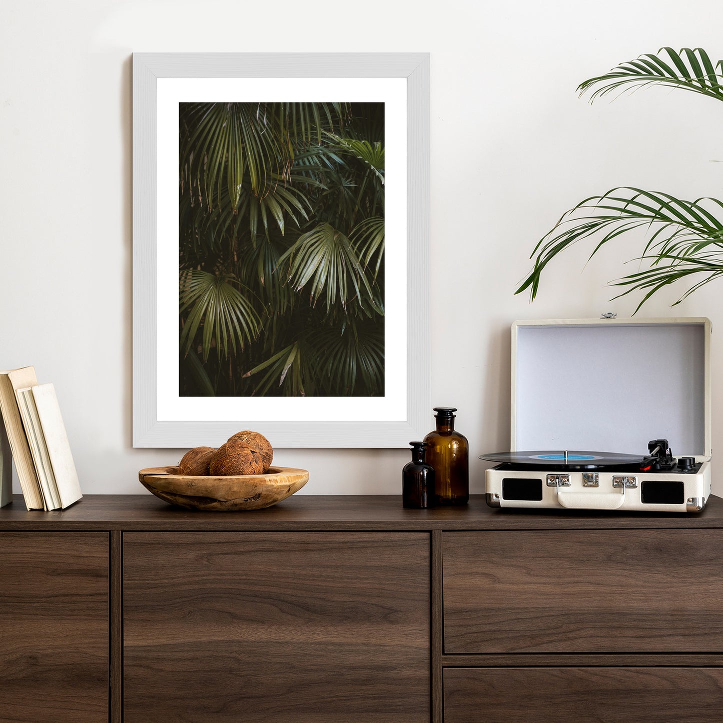 Poster Dunkelgrüne Palmblätter Rahmen Holz Mit Passepartout Farbe Natürlich