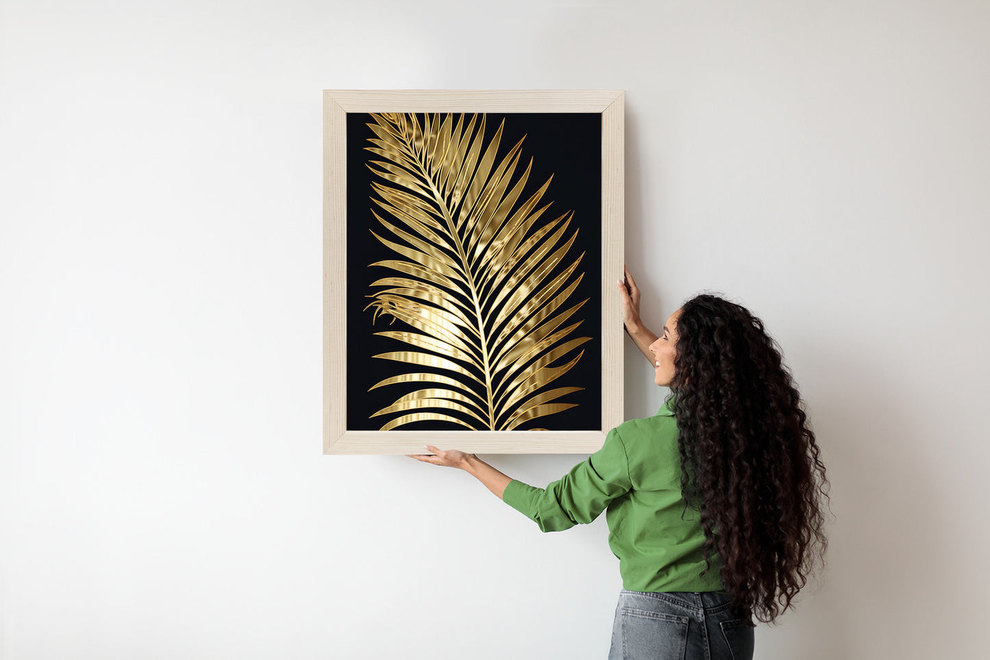 Poster Goldenes Einzelnes Palmenblatt Rahmen Holz Mit Passepartout Farbe Natürlich