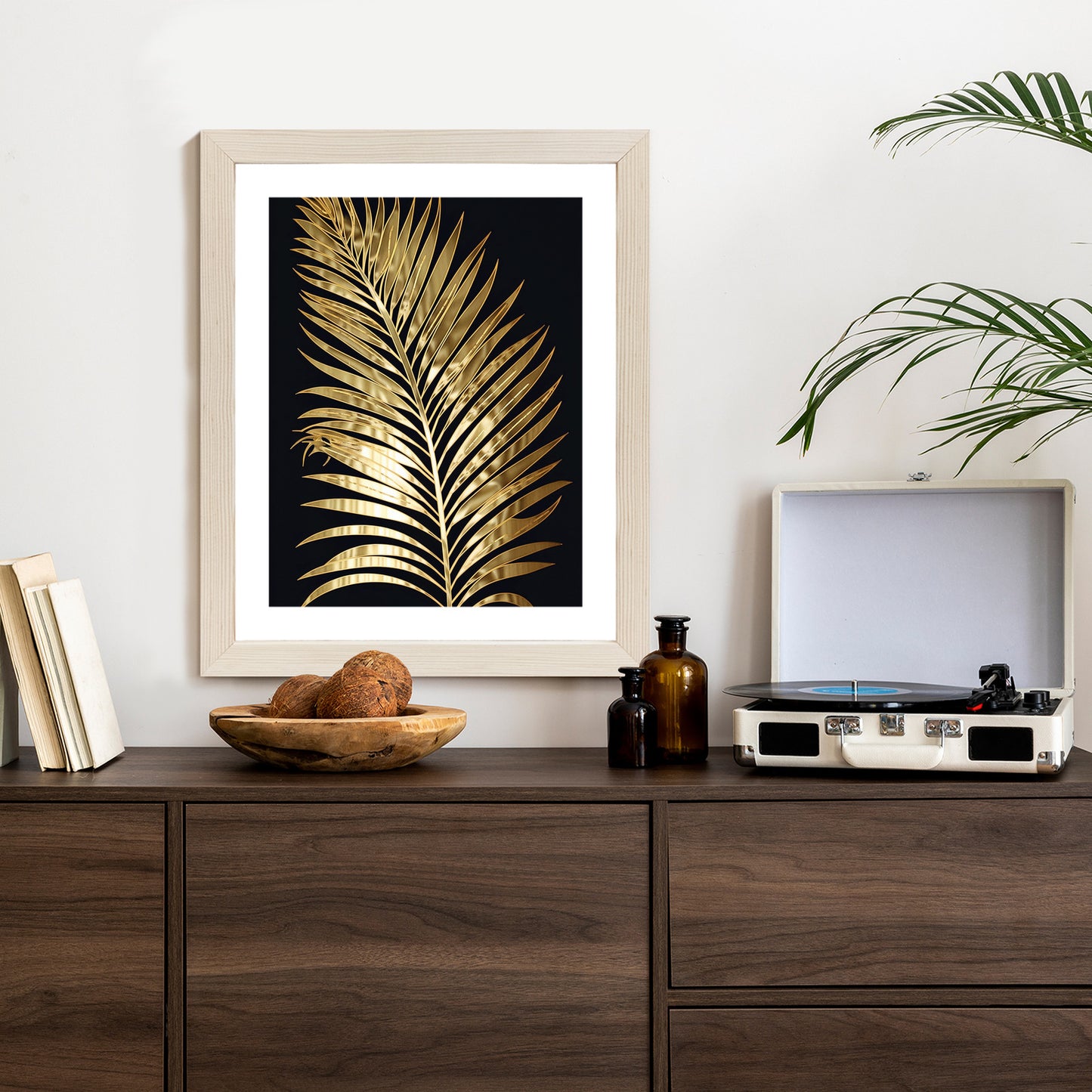 Poster Goldenes Einzelnes Palmenblatt Rahmen Holz Mit Passepartout Farbe Natürlich