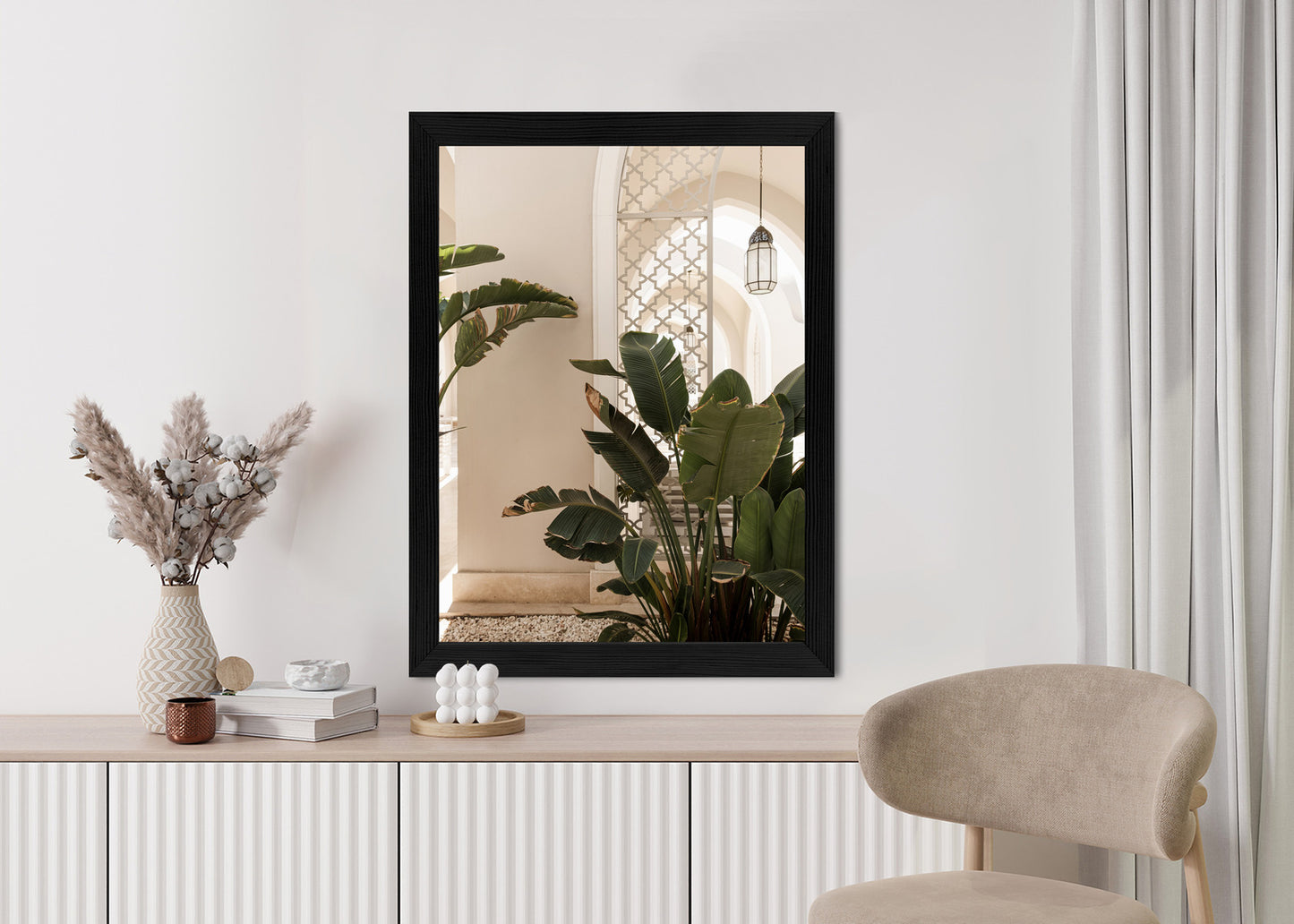 Poster Palmen Am Eingang Eines Weißen Orientalischen Hauses Rahmen Holz Mit Passepartout Farbe Natürlich