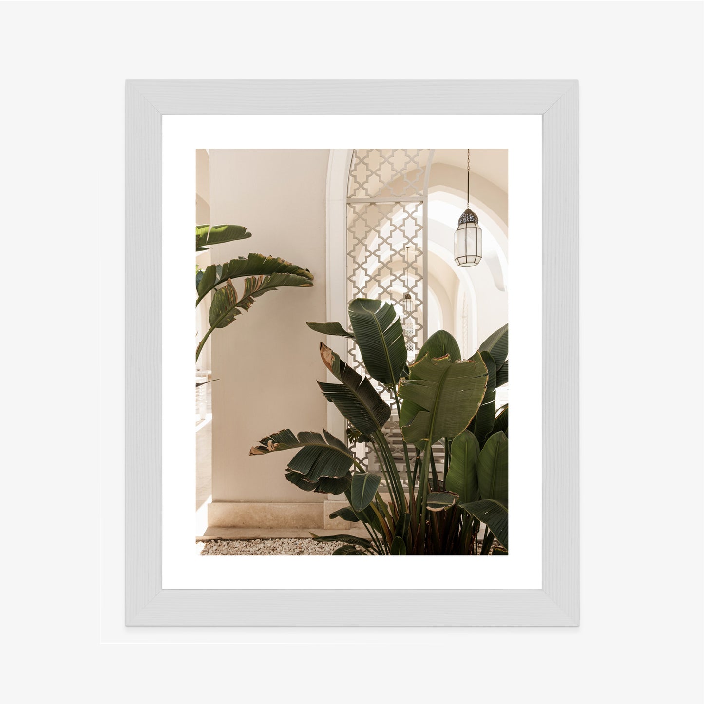 Poster Palmen Am Eingang Eines Weißen Orientalischen Hauses Rahmen Holz Mit Passepartout Farbe Natürlich