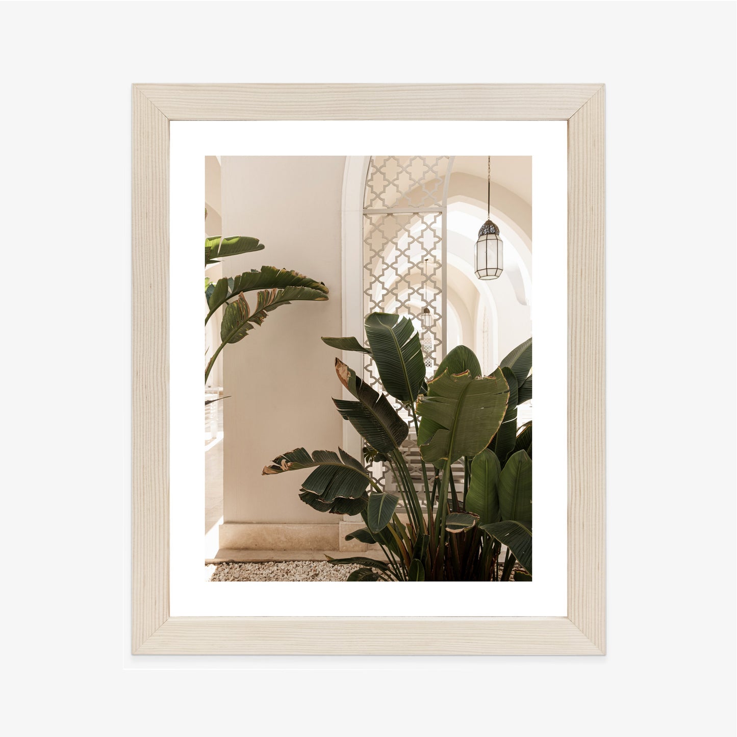 Poster Palmen Am Eingang Eines Weißen Orientalischen Hauses Rahmen Holz Mit Passepartout Farbe Natürlich