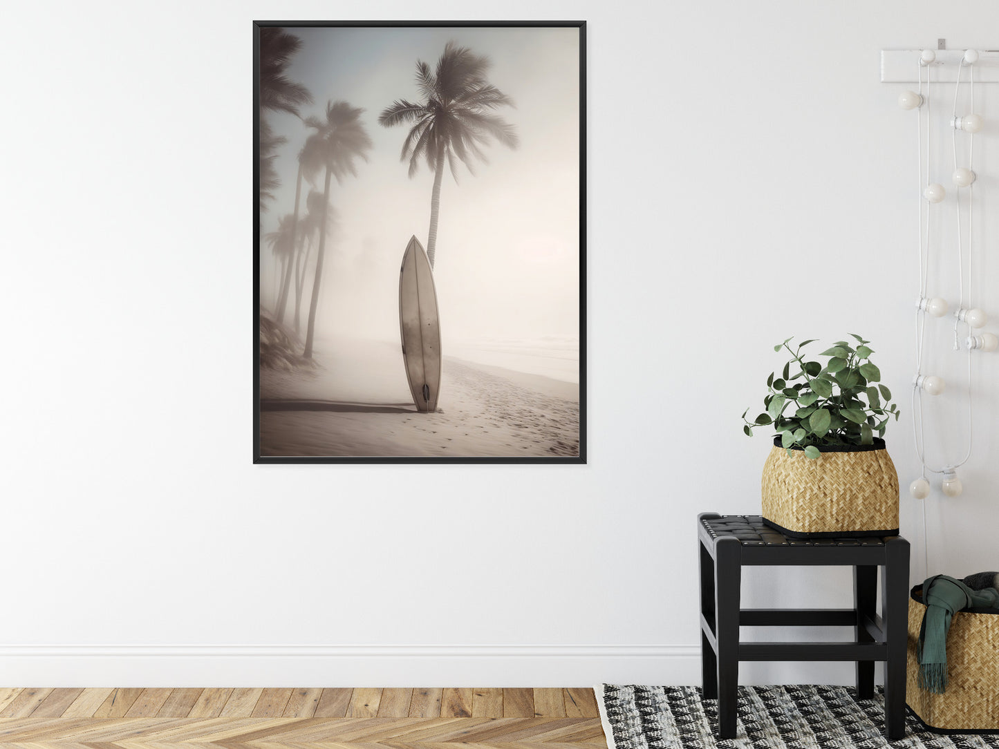 Poster Surfbrett Am Strand Mit Palmen Rahmen Holz Mit Passepartout Farbe Natürlich