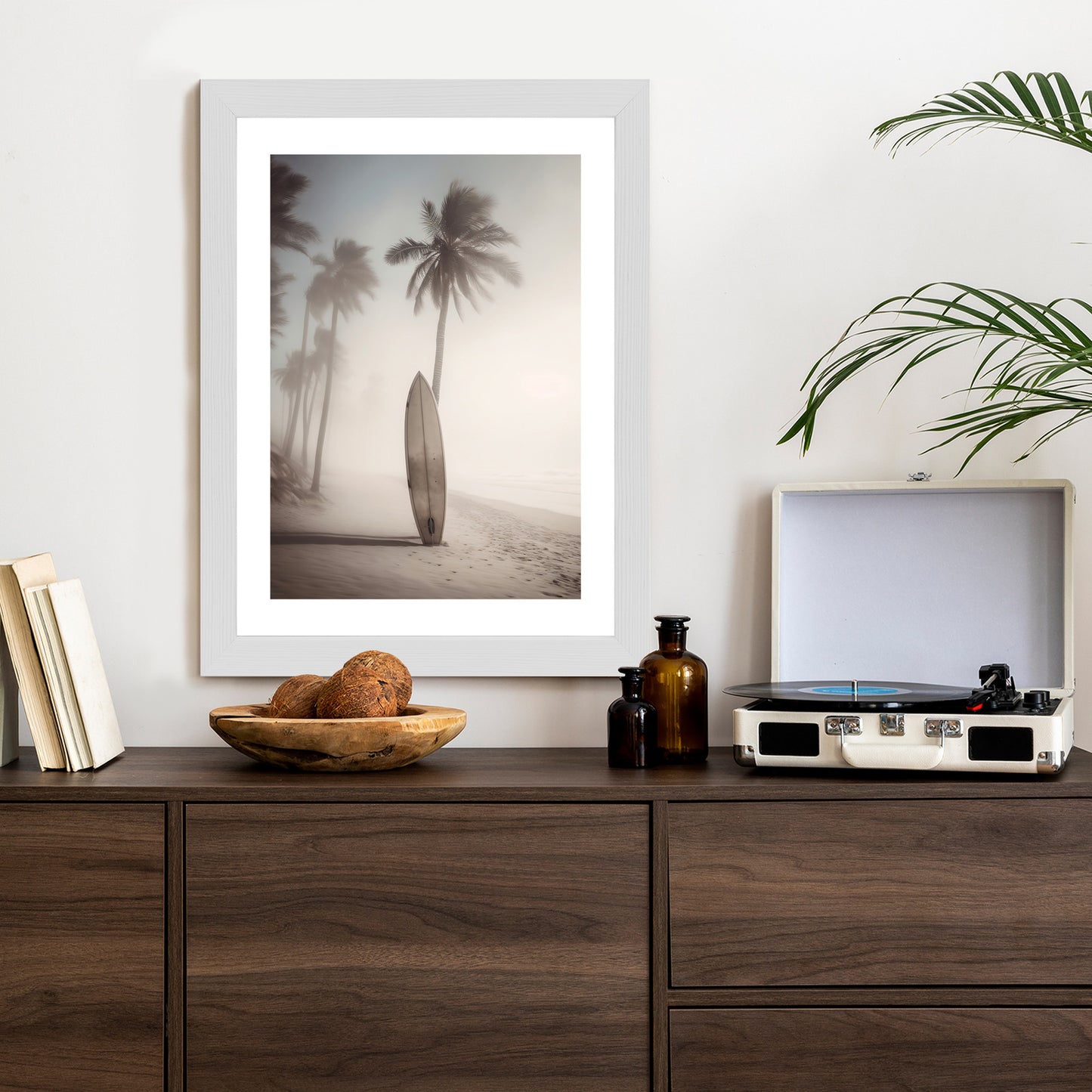 Poster Surfbrett Am Strand Mit Palmen Rahmen Holz Mit Passepartout Farbe Natürlich