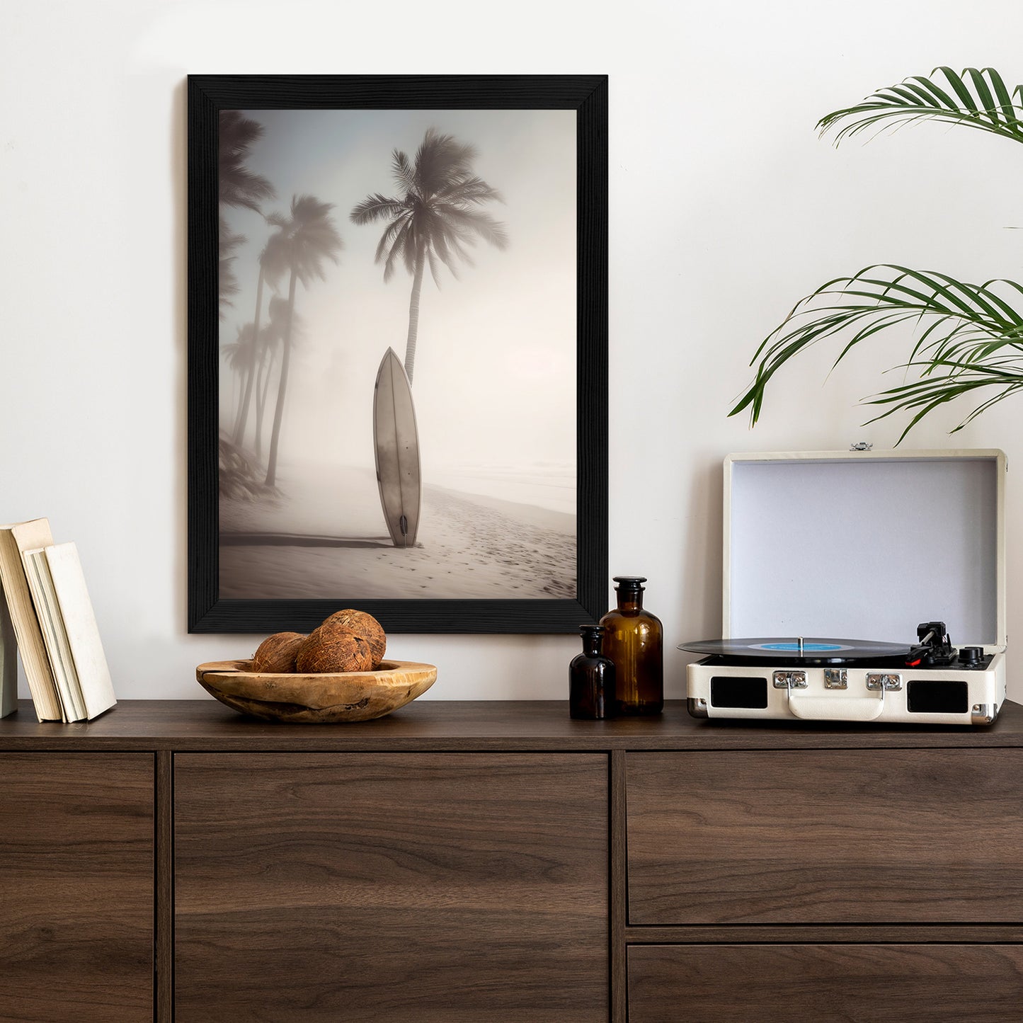 Poster Surfbrett Am Strand Mit Palmen Rahmen Holz Mit Passepartout Farbe Natürlich