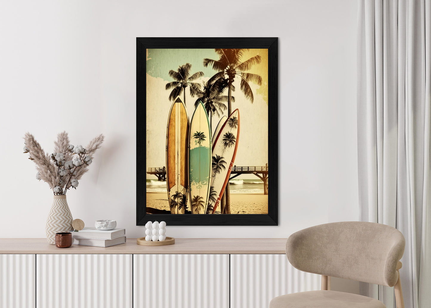 Poster Surfbretter Am Strand, Die Sich An Palmen Lehnen Rahmen Holz Mit Passepartout Farbe Natürlich