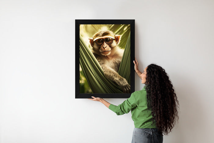 Poster Ein Lustiger Affe Zwischen Den Palmen Rahmen Holz Mit Passepartout Farbe Natürlich