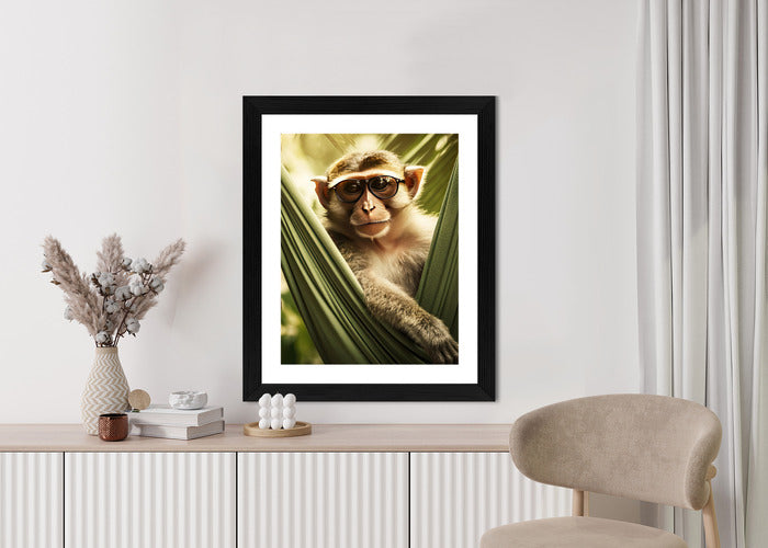 Poster Ein Lustiger Affe Zwischen Den Palmen Rahmen Holz Mit Passepartout Farbe Natürlich