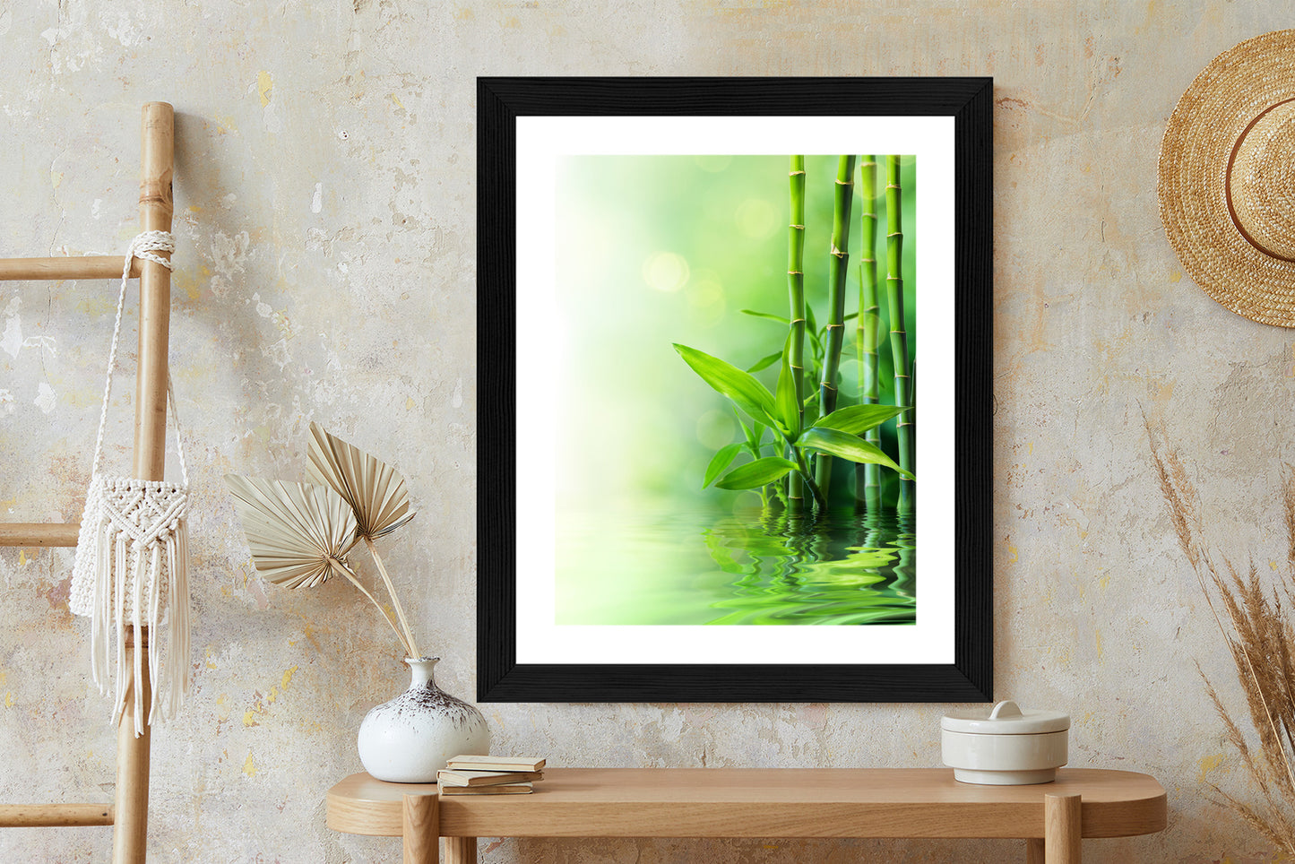 Poster Grüner Bambus Im Wasser Rahmen Holz Mit Passepartout Farbe Natürlich