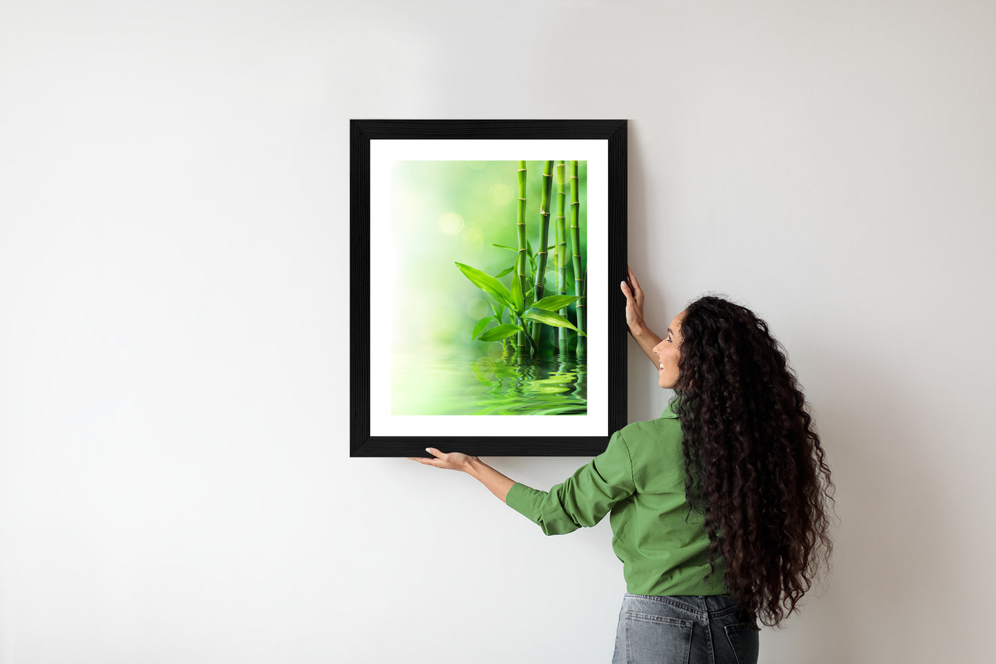 Poster Grüner Bambus Im Wasser Rahmen Holz Mit Passepartout Farbe Natürlich