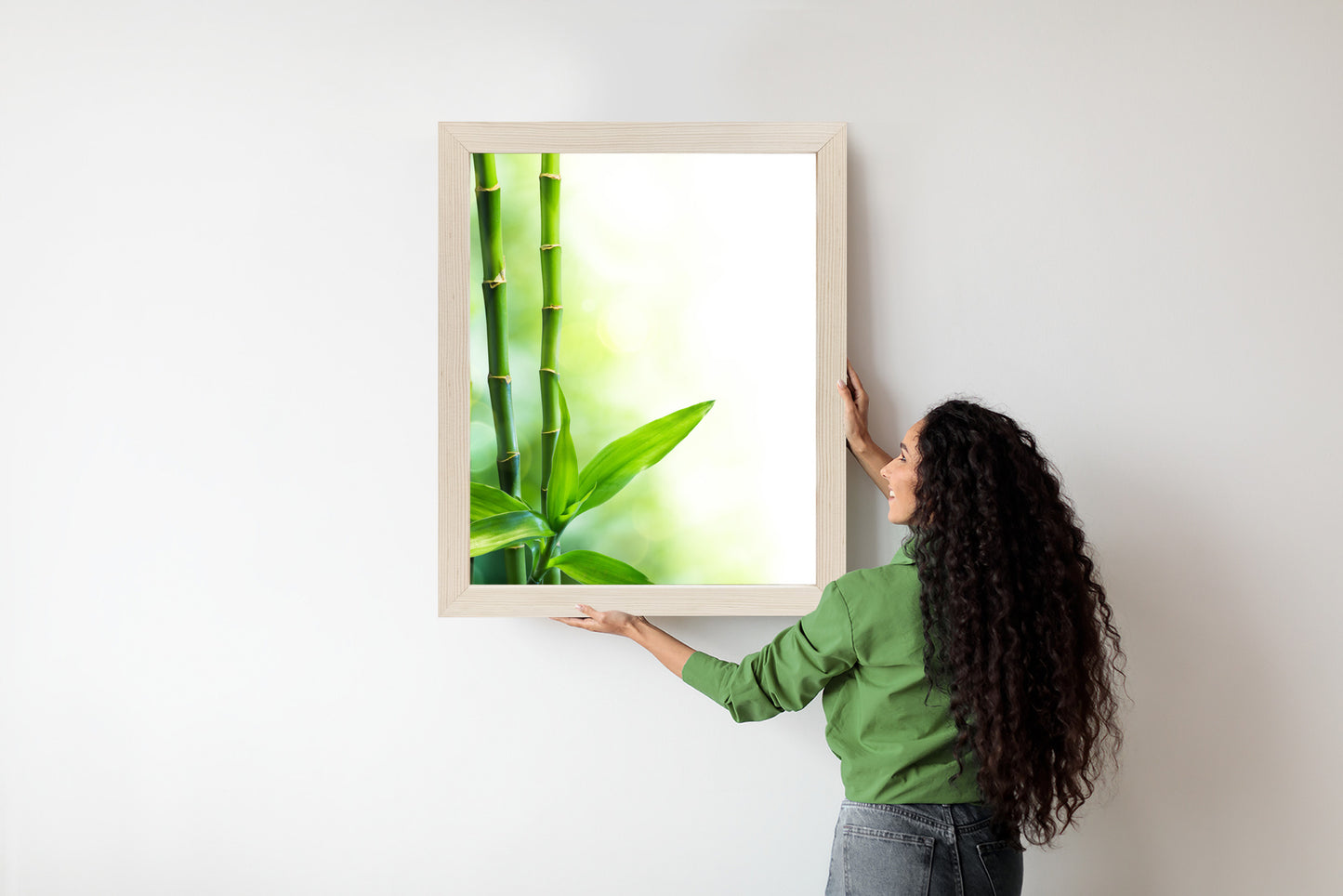 Poster Viele Bambusstiele Und Lichtbalken Rahmen Aluminium Mit Passepartout Farbe Silber