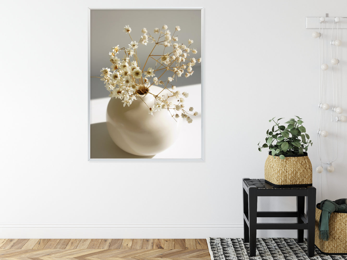 Poster Eine Vase Mit Trockenen Gänseblümchen