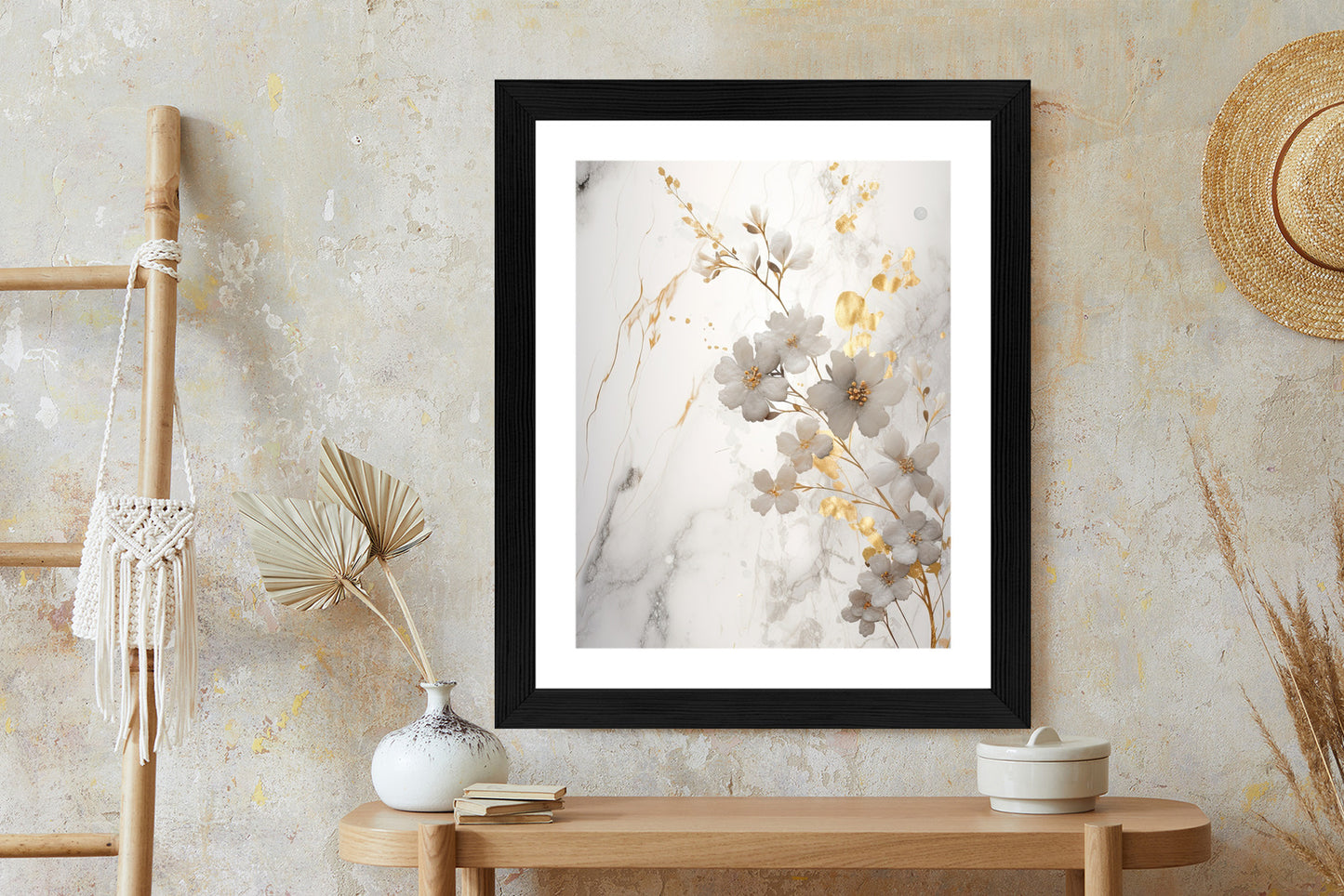Poster Weiße Und Goldene Blumen Auf Marmor