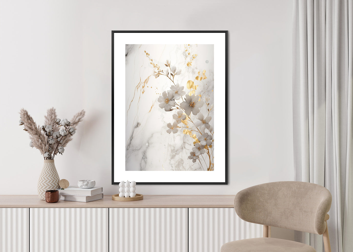 Poster Weiße Und Goldene Blumen Auf Marmor